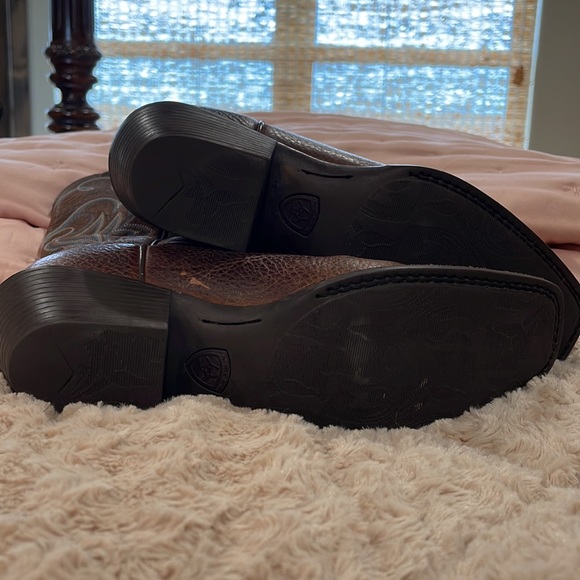 Ariat cowboy boots size 8.5 - Picture 5 of 9